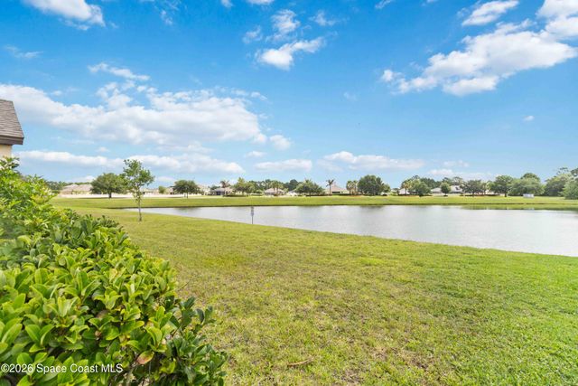 577 Trymore Drive SE, Palm Bay, FL 32909