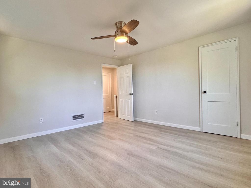 85 MADISON DR, Newark, DE 19711