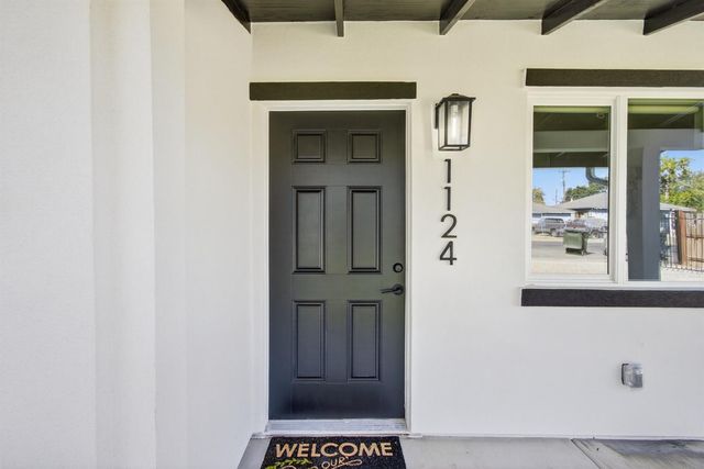 1124 Acacia Ave, Sacramento, CA 95815