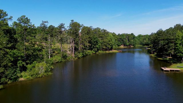 000 Popcorn Point, Petal, MS 39465