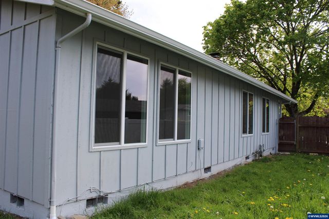 6259 Chapman Pl SE, Albany, OR 97321