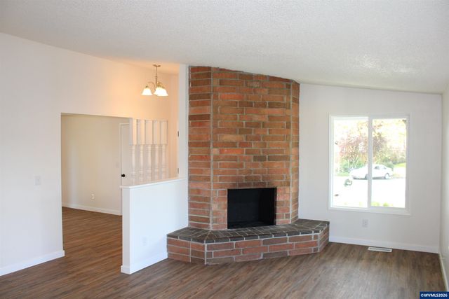 6259 Chapman Pl SE, Albany, OR 97321