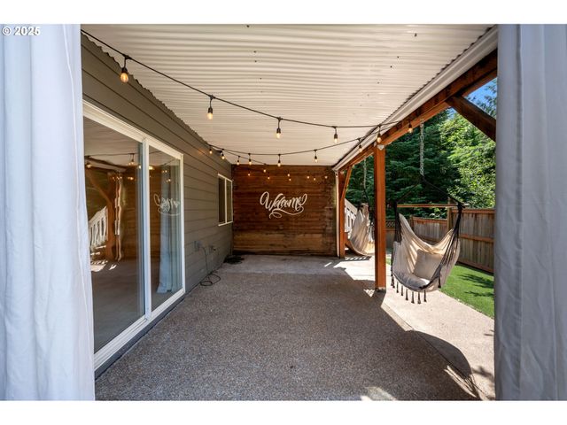 3296 NOMIE Way, West Linn, OR 97068