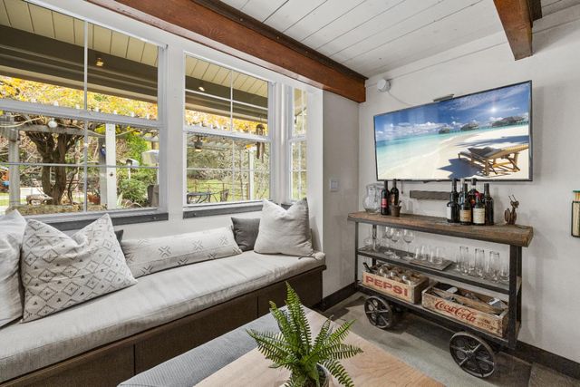 10820 Water St, Amador City, CA 95601