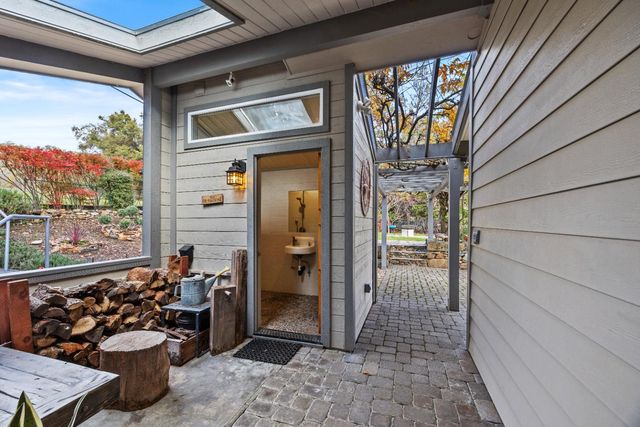 10820 Water St, Amador City, CA 95601