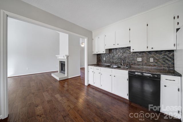 13811 Dansington Court, Pineville, NC 28134