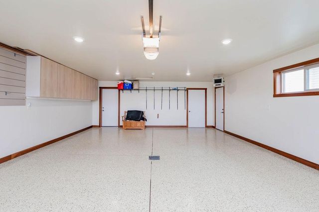 3321 Maple Leaf Loop S, Fargo, ND 58104
