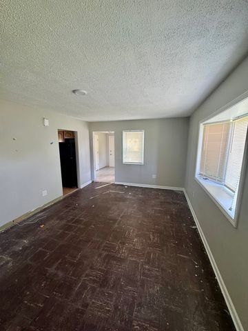 201 W 10TH Street, Chicago Heights, IL 60411