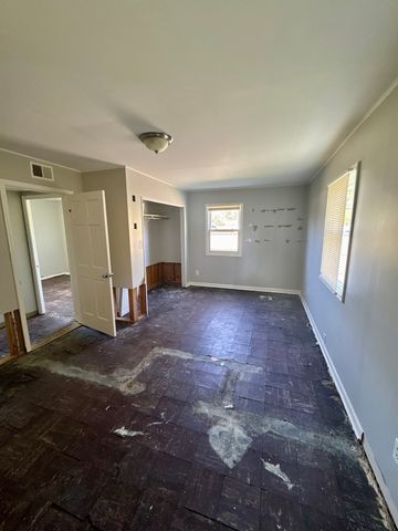 201 W 10TH Street, Chicago Heights, IL 60411