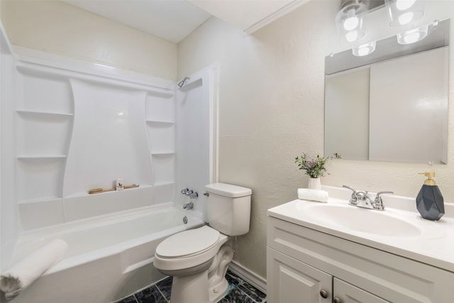 3406 Schwartz Avenue, Fort Worth, TX 76106