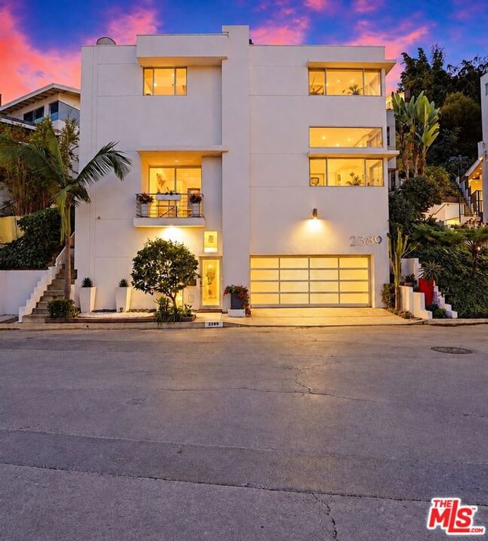 2389 Lyric Avenue, Los Angeles, CA 90027 — exterior