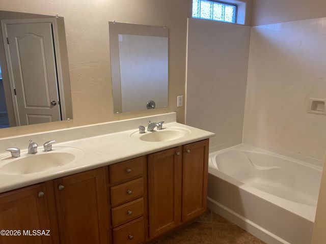 4040 E Stony Meadow Drive, Tucson, AZ 85756