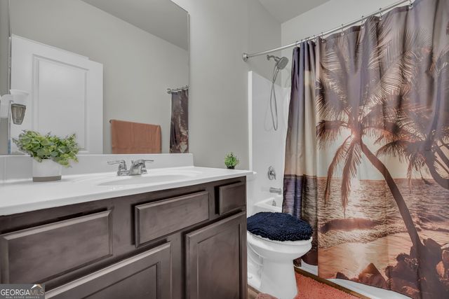 439 Fall Court, Pendergrass, GA 30567
