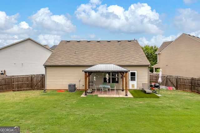 439 Fall Court, Pendergrass, GA 30567
