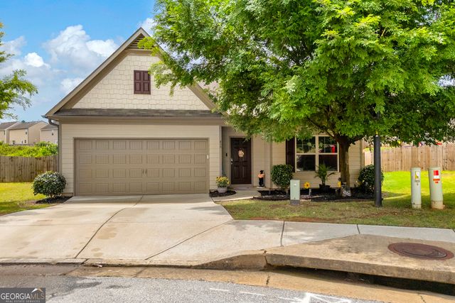 439 Fall Court, Pendergrass, GA 30567