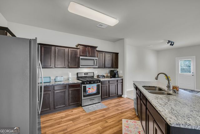 439 Fall Court, Pendergrass, GA 30567