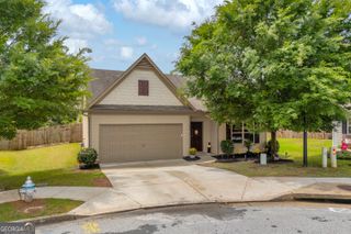 439 Fall Court, Pendergrass, GA 30567