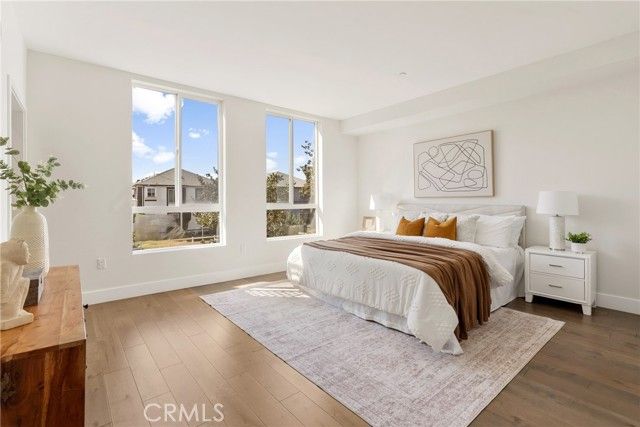 3715 San Marino Street 105, Los Angeles, CA 90019