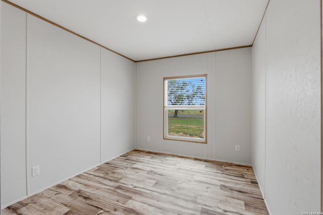 11859 Jarratt Rd, Atascosa, TX 78002