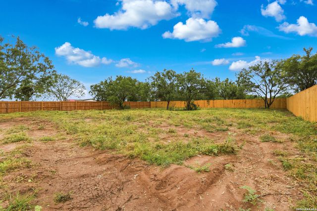 11859 Jarratt Rd, Atascosa, TX 78002