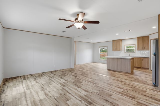 11859 Jarratt Rd, Atascosa, TX 78002