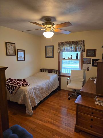 12106 Lee, Buchanan, VA 24066