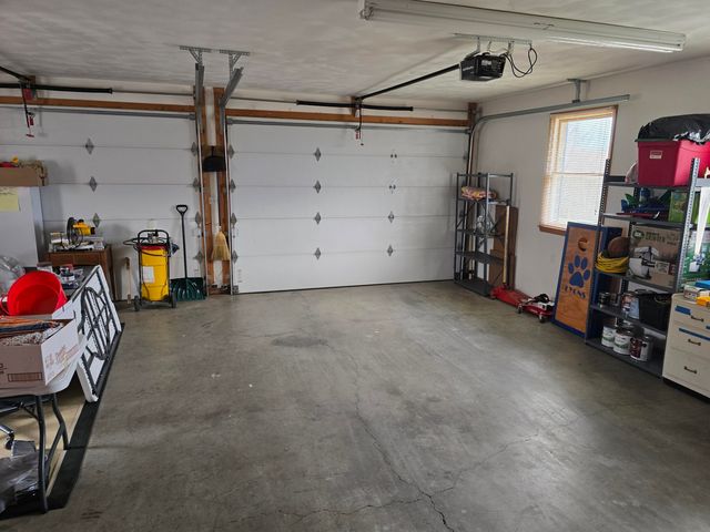 12106 Lee, Buchanan, VA 24066