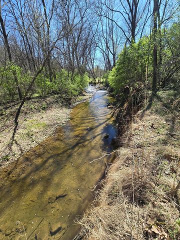 12106 Lee, Buchanan, VA 24066