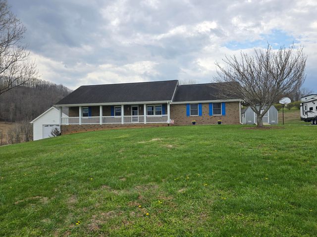 12106 Lee, Buchanan, VA 24066