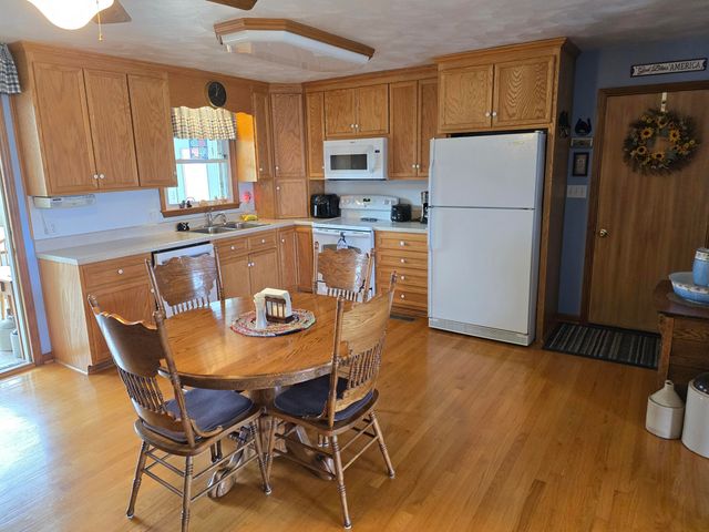 12106 Lee, Buchanan, VA 24066