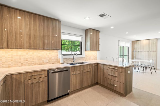 325 Oakley Avenue, Elberon, NJ 07740