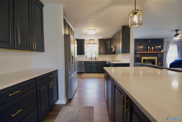 16190 East Glenn Valley, Athens, AL 35611