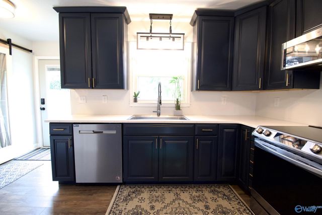 16190 East Glenn Valley, Athens, AL 35611