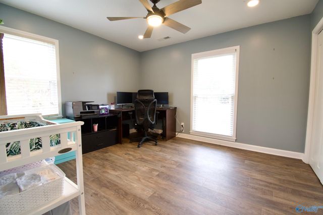 16190 East Glenn Valley, Athens, AL 35611