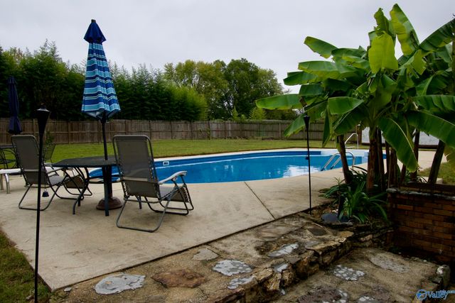 16190 East Glenn Valley, Athens, AL 35611