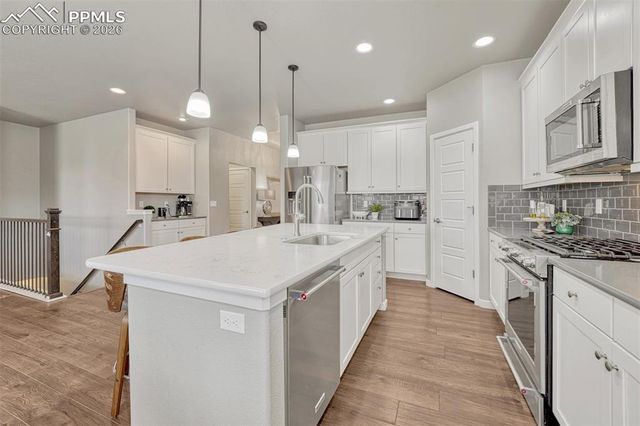 6851 Mustang Rim Drive, Colorado Springs, CO 80923