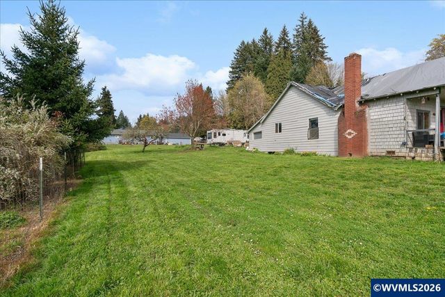 153 3rd St, Falls City, OR 97344