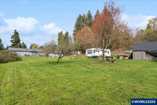 153 3rd St, Falls City, OR 97344