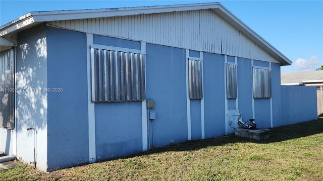 11405 SW 148th Ter, Miami, FL 33176