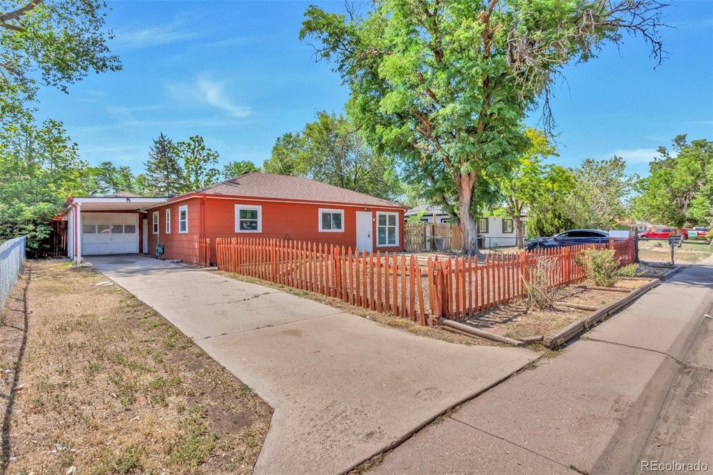 1215 Yuba Street, Aurora, CO 80011