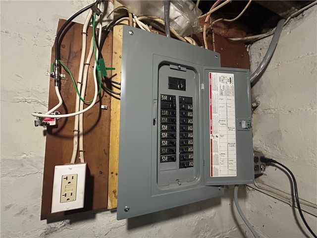 94 Dix Street, Rochester, NY 14606