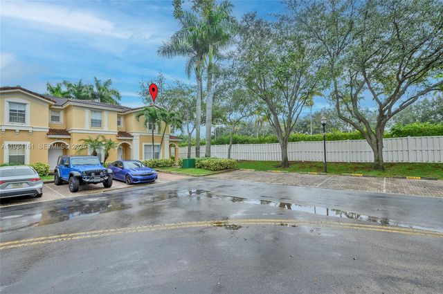 3197 SW 128th Way 135, Miramar, FL 33027