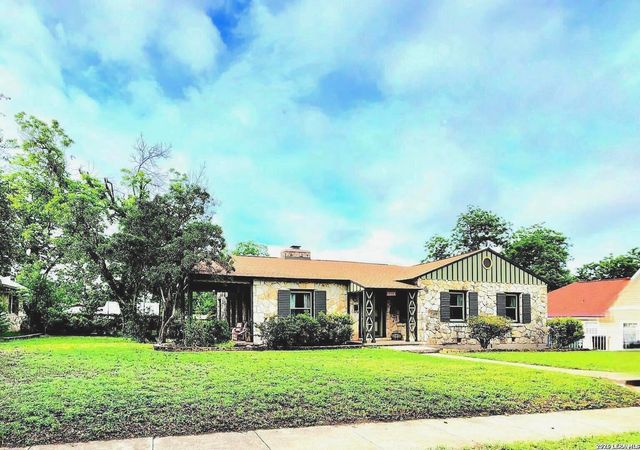 1532 HICKS AVE, San Antonio, TX 78210