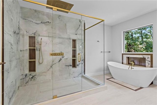 233 Brookcliff Trace, Marietta, GA 30068