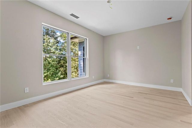 233 Brookcliff Trace, Marietta, GA 30068