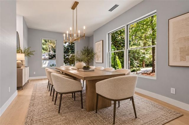 233 Brookcliff Trace, Marietta, GA 30068
