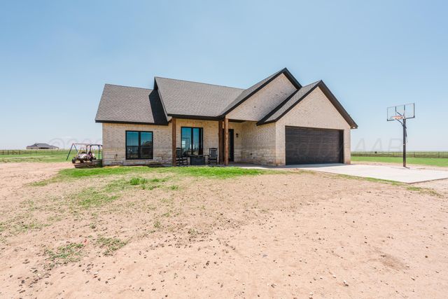 800 E CEMETERY Road, Canyon, TX 79015