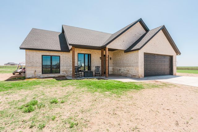 800 E CEMETERY Road, Canyon, TX 79015