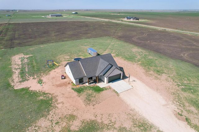800 E CEMETERY Road, Canyon, TX 79015