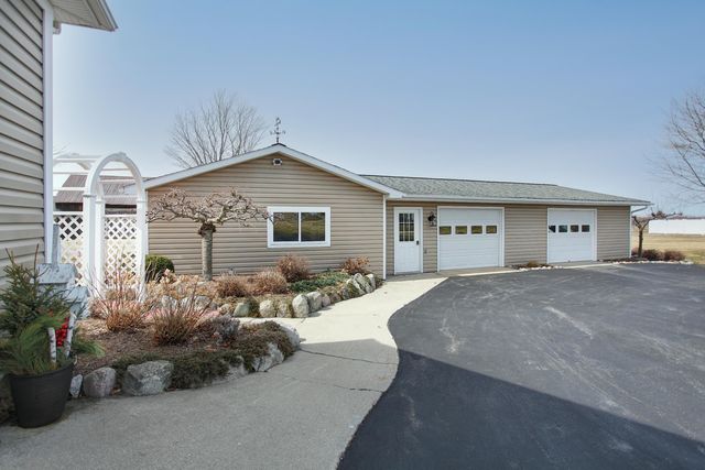 10215 Elk Lake Road, Whitewater Twp, MI 49690